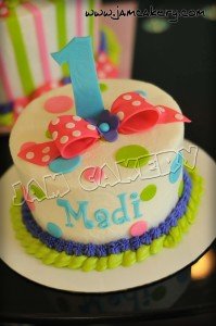  Birthday Cake on 1st Birthday Smash Cake   J A M  Cakery